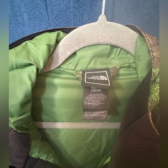 The North Face Boy’s hyvent Size XL 18/20 - Picture 3 of 9